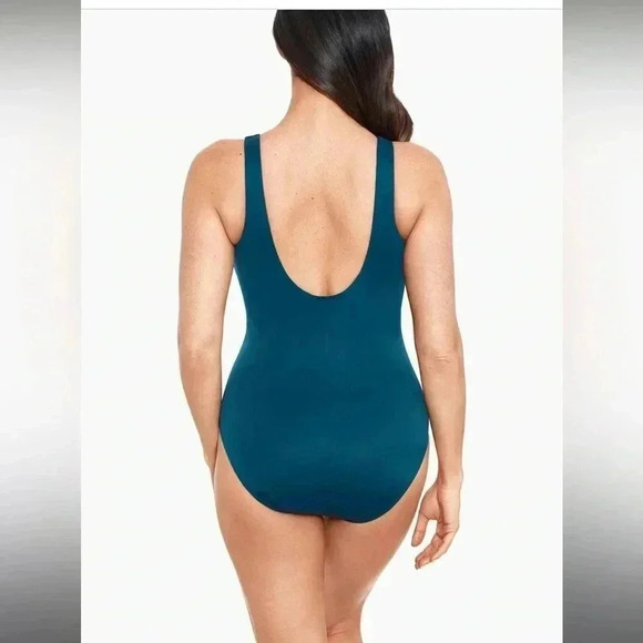 Miraclesuit Illusionist Circe One Piece Swimsuit - Picture 3 of 7
